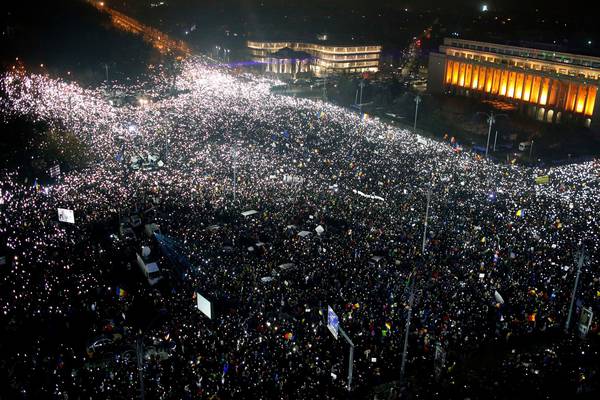 Romanian government rejects protesters’ call to resign