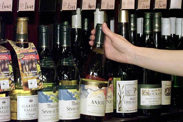 Minimum alcohol pricing to be delayed until Stormont operating