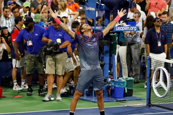 Juan Martín del Potro comeback sets up Roger Federer quarter-final