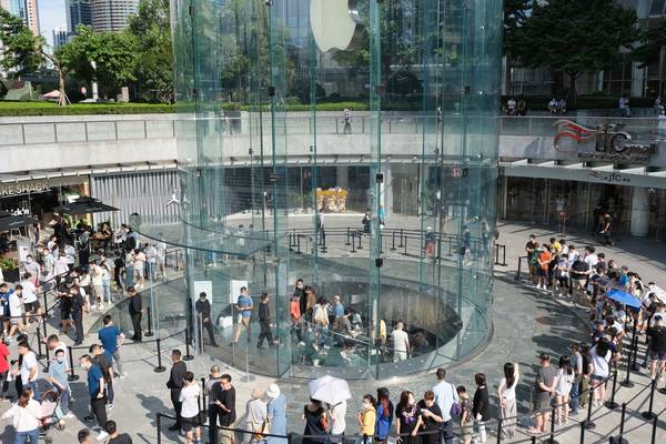Apple reclaims top smartphone spot in China