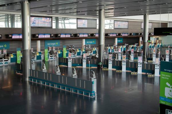 Aer Lingus schedules talks with trade unions on job cuts