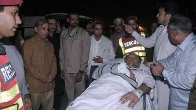 Pakistan minister shot in suspected assassination attempt