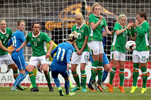 Irish women put off-field matters behind them
