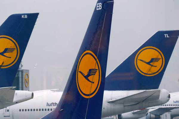 More than 800 flights grounded as Lufthansa dispute intensifies