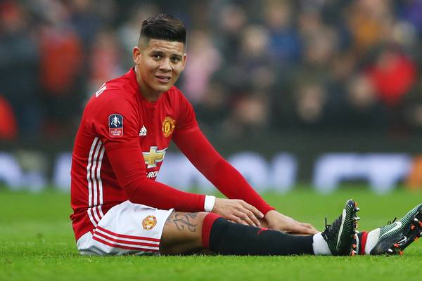 José Mourinho won’t buy centre half despite Marcos Rojo injury