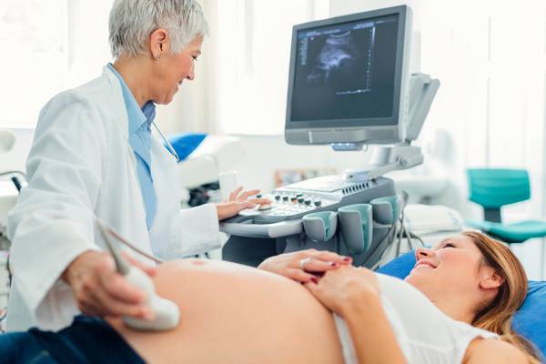 Only seven out of 19 Irish maternity units offer ultrasound scans to all