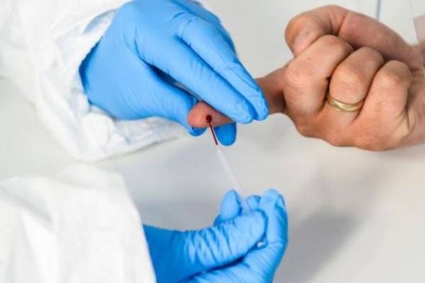 Coronavirus: Ireland to start antibody testing early next month
