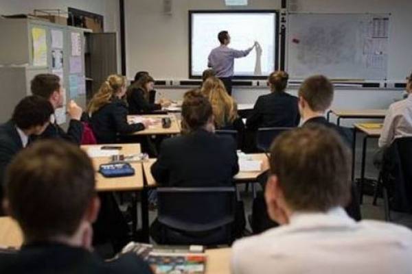 Second-level teachers vote for industrial action over school safety and pay