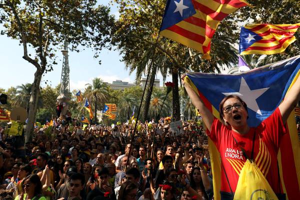 Police action will weaker referendum plan, say Catalan leaders