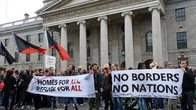 Thousands turn out in Dublin to support refugees