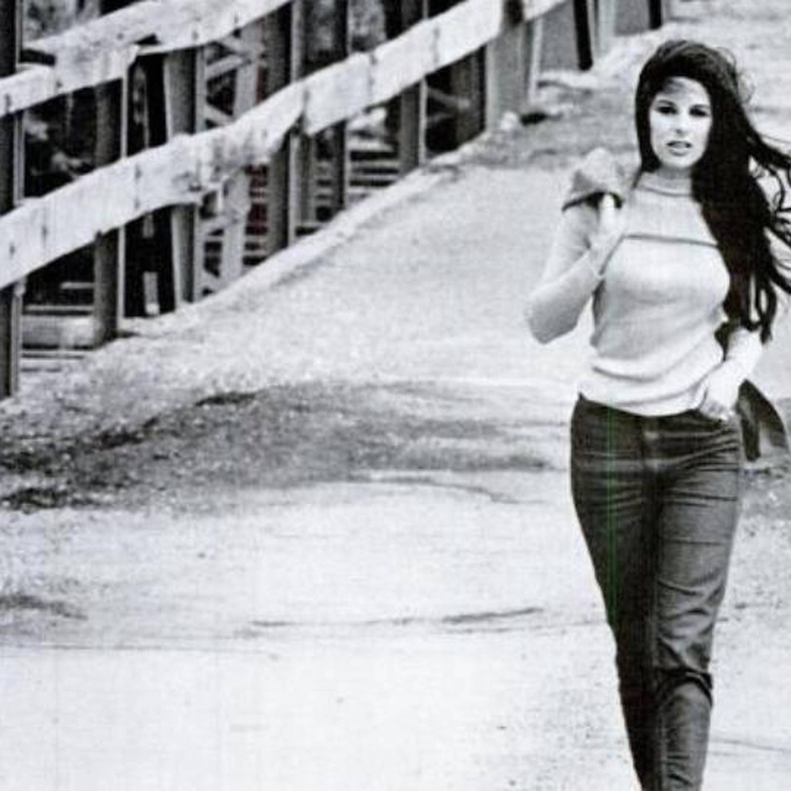 Trying to unearth the story behind the reclusive Bobbie Gentry's