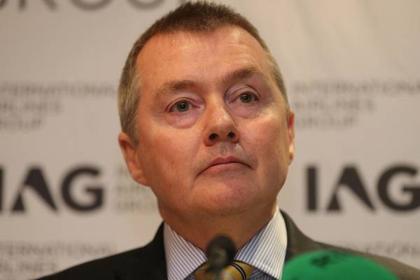 Airline boss Willie Walsh warns of long-term damage from strikes