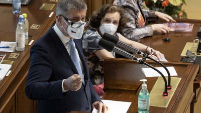Czech cabinet set to survive test over pandemic and PM's business affairs