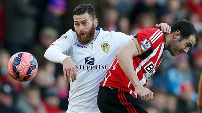 Sunderland avoid slip up against Leeds