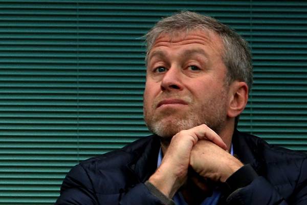 Abramovich, Ukrainian peace negotiators hit by suspected poisoning - reports