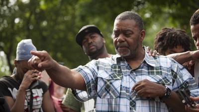 Philando Castile shooting: protests continue in   Minnesota