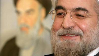 Reformists back moderate cleric Rohani in Iran presidential vote