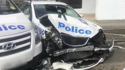 Australia: Man crashes van containing €125m of meth into police cars