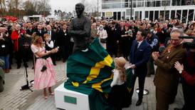 Tony McCoy ‘flattered’ by statue to his honour at Cheltenham
