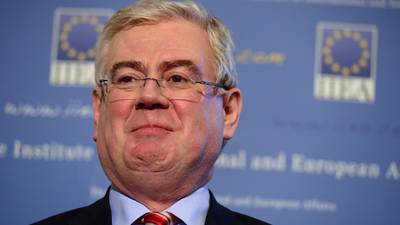 Eamon Gilmore says EU will support Colombian  peace accord