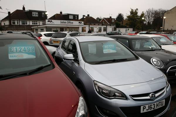 Car dealers under pressure: ‘Give us more regulations on imports’