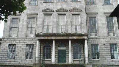 Department of Heritage critical of Aldborough House plans