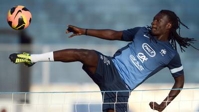 Newcastle agree deal for Lyon striker Bafétimbi Gomis