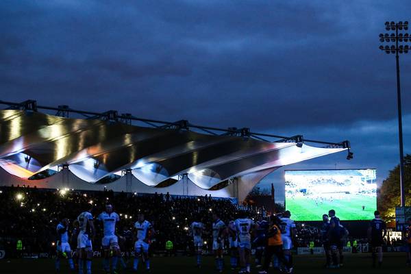 Leinster emerge from the RDS darkness to pip Glasgow