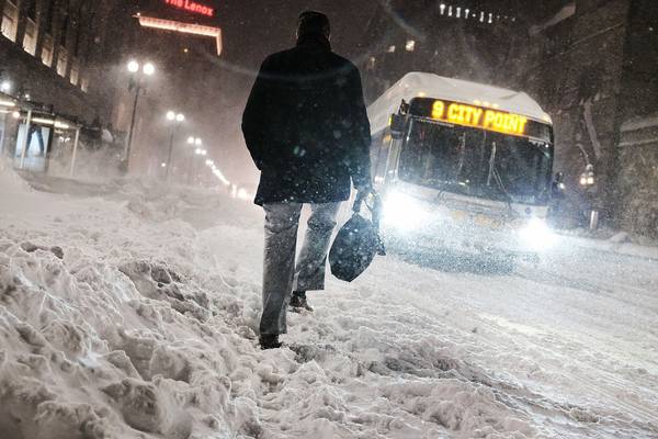 US cold weather chaos kills at least 18 people