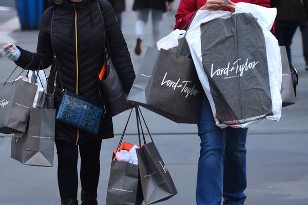 US consumer confidence improves to 17-year high, survey finds