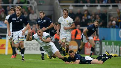South Africa hold off Scotland to stay alive