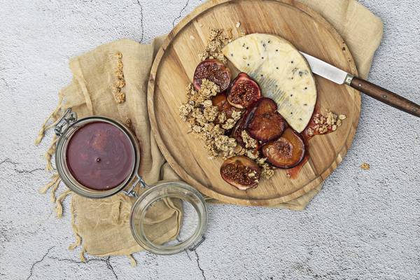 Crozier Blue cheese, roasted plums and figs, oatcake crumble