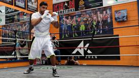 Amir Khan still hopeful of Floyd Mayweather bout
