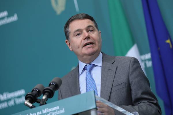Fianna Fáil needs to decide which way it is going to jump