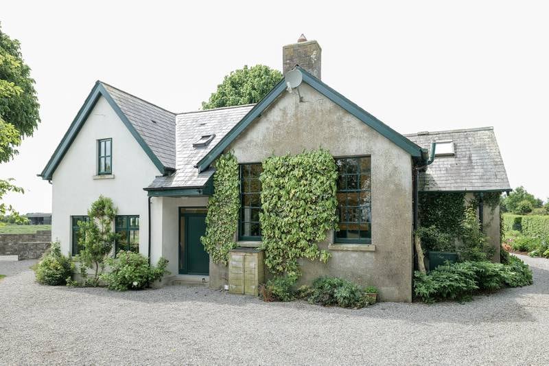 ‘A place in the country’: Getaway where Colm Tóibín and Maeve Binchy were entertained on the market for €435,000