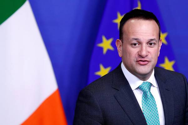 Hospital ‘debacle’ not to blame for lower FG support, Varadkar says