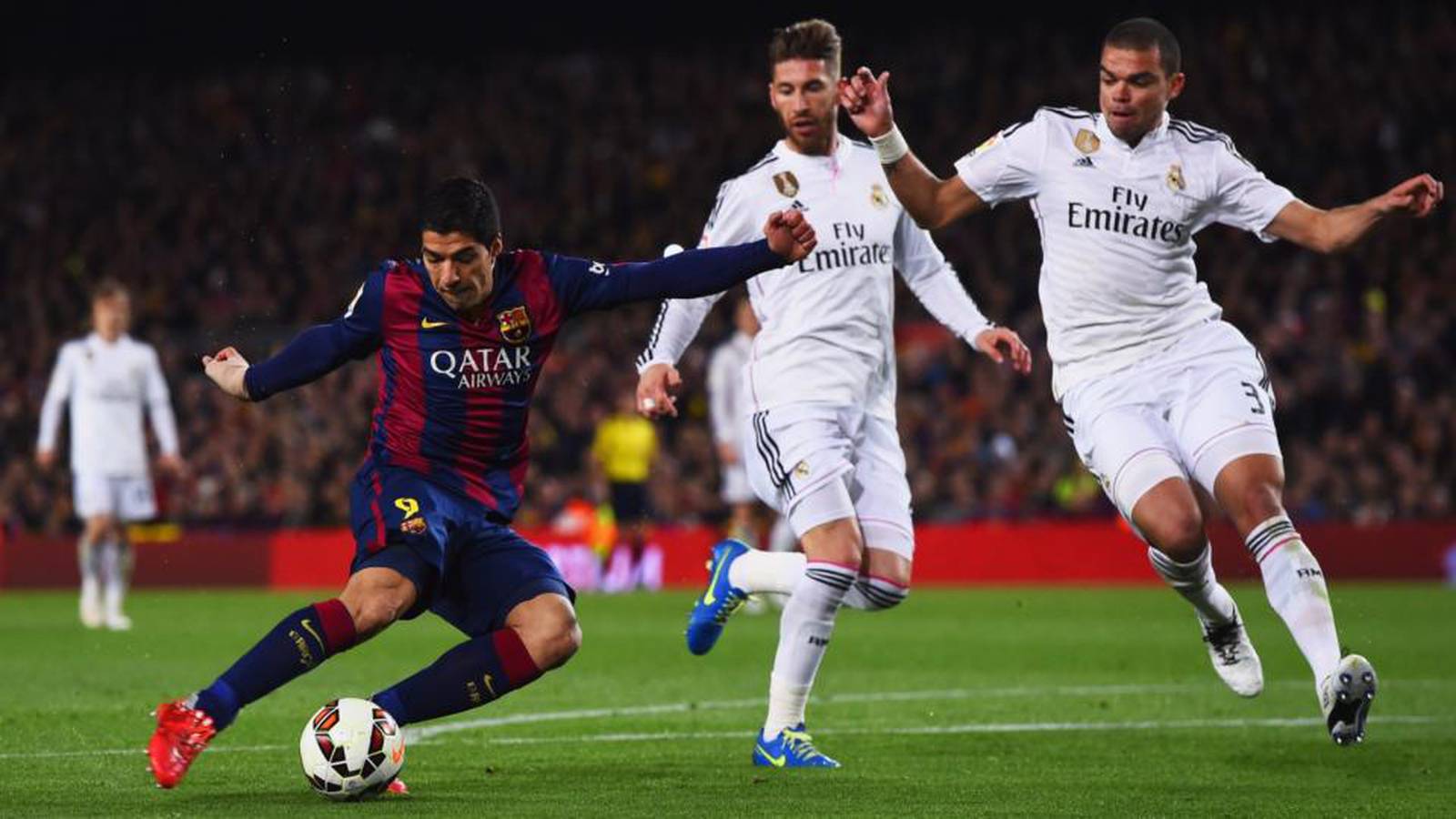 La Liga: Lionel Messi Shows His Worth But Luis Suarez Double Stretches  Atletico Madrid's Lead