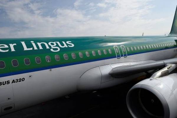 Aer Lingus refund delays leave passengers angry