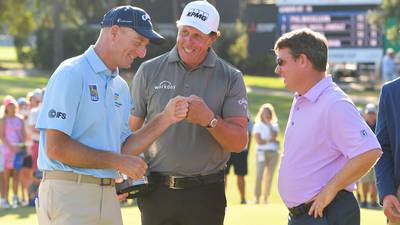 Different Strokes: Mickelson makes senior statement as Langer continues to coin it in
