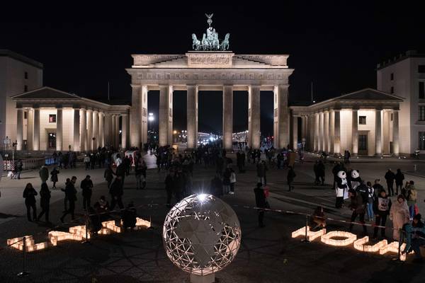 Earth Hour: Dark descends on world landmarks in silent call for change