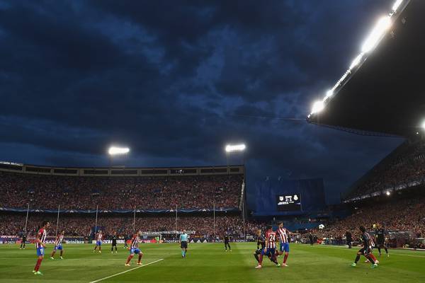 Farewell to the Calderón and all of its crumbling glory