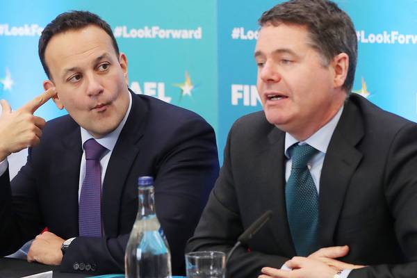 Varadkar and Donohoe to meet banks to discuss mortgage breaks