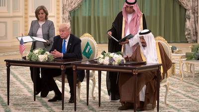 Trump  visits Saudi Arabia amid controversy at home