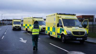 Ambulance staff announce plans to strike for three days