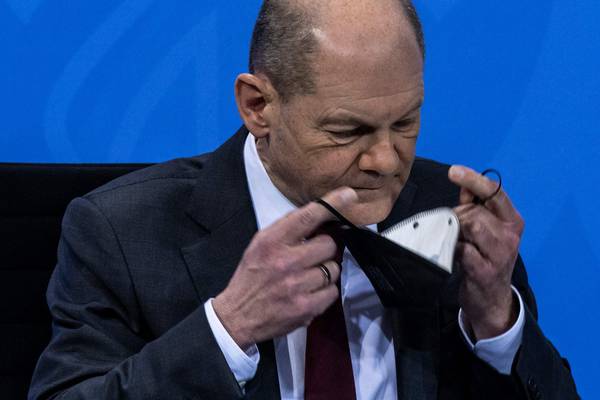Olaf Scholz faces growing pressure on delayed vaccine mandate