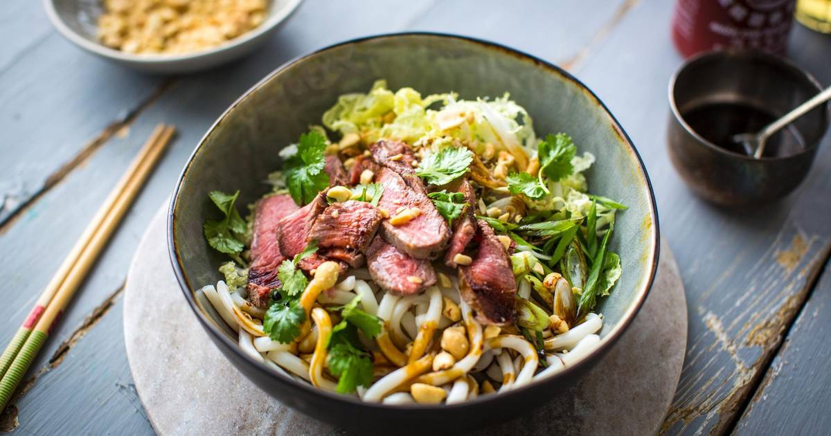 Spicy Steak Noodle Bowl With Sesame Soy Dressing The Irish Times