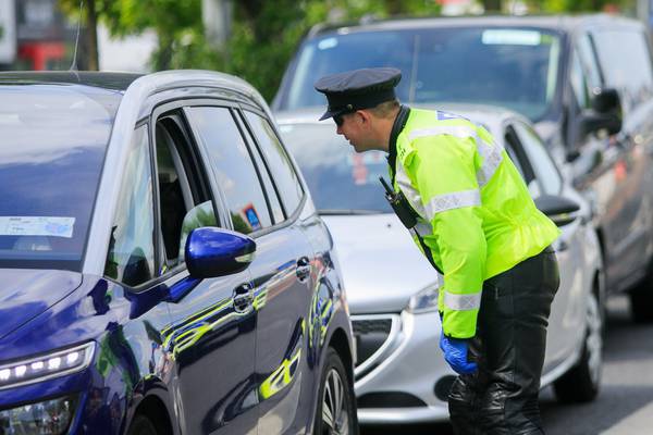 Garda to scale down Covid-19 enforcement for June bank holiday