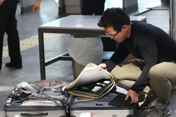 US may ban laptops  on flights from UK airports