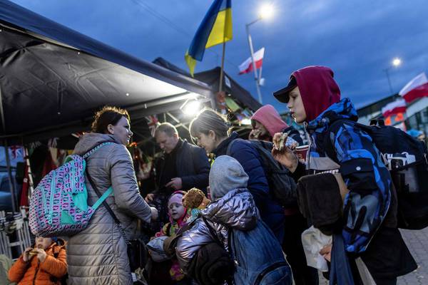 Some families hosting Ukrainian refugees reporting financial challenges, Dáil told