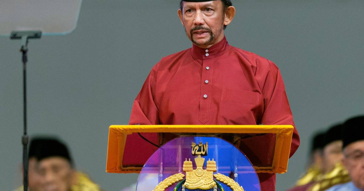 Brunei Introduces Stoning To Death For Gay Sex Despite Outcry The Irish Times